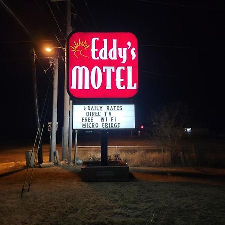 Eddy'S Motel Pleasanton Exterior foto